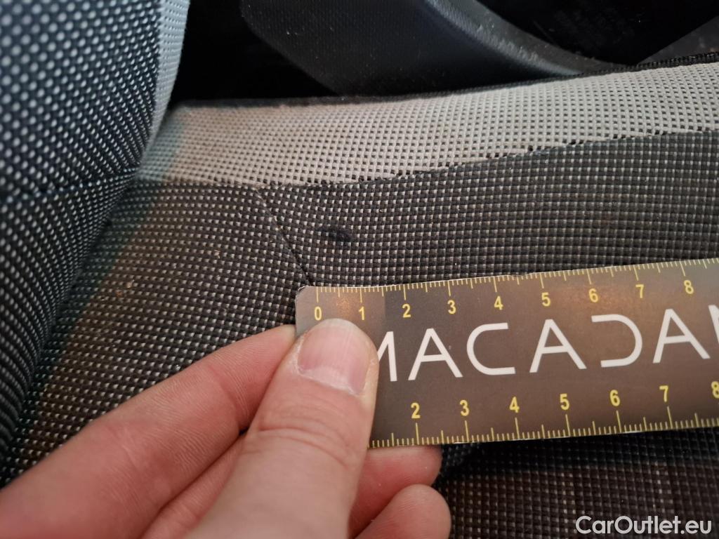  Renault  Twingo RENAULT  5p Berline Zen SCe 75 / TRANSFO VP VF #69