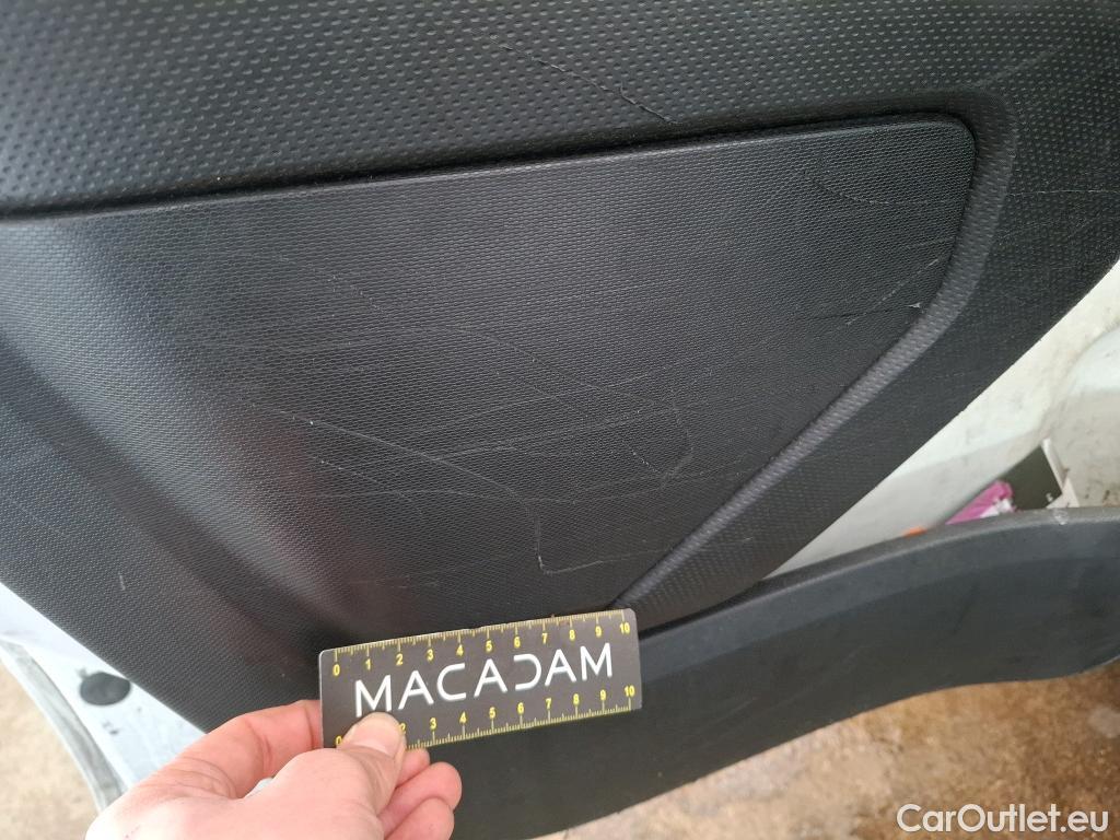  Renault  Twingo RENAULT  5p Berline Zen SCe 75 / TRANSFO VP VF #50