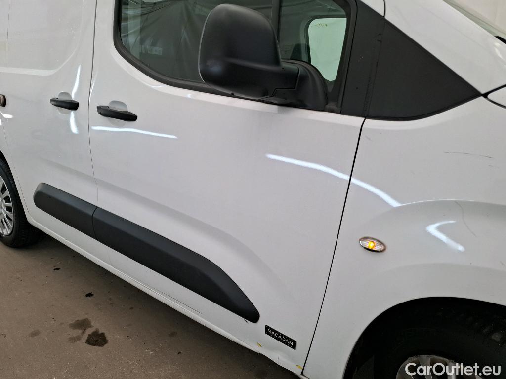  Toyota  Proace TOYOTA  City / 2019 / 4P / Fourgonnette 1.5 Medium 100 D-4D Business #4