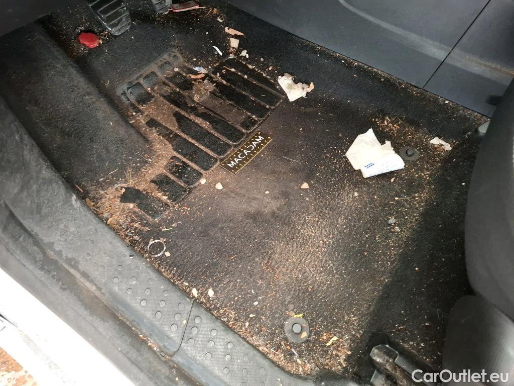  Renault  Twingo RENAULT  5p Berline Zen SCe 75 / TRANSFO VP VF #1