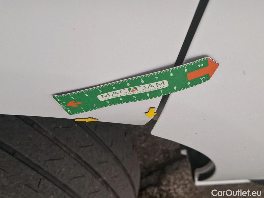  Renault  Trafic RENAULT  / 2021 / 4P / Fourgon tôlé FG CF L1H1 2T8 Blue dCi 130 #21