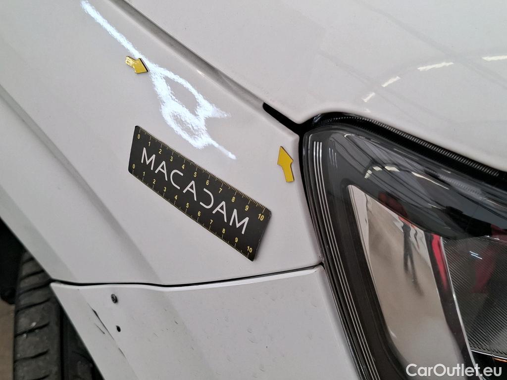  Toyota  Proace TOYOTA  City / 2019 / 4P / Fourgonnette 1.5 Medium 100 D-4D Business #19