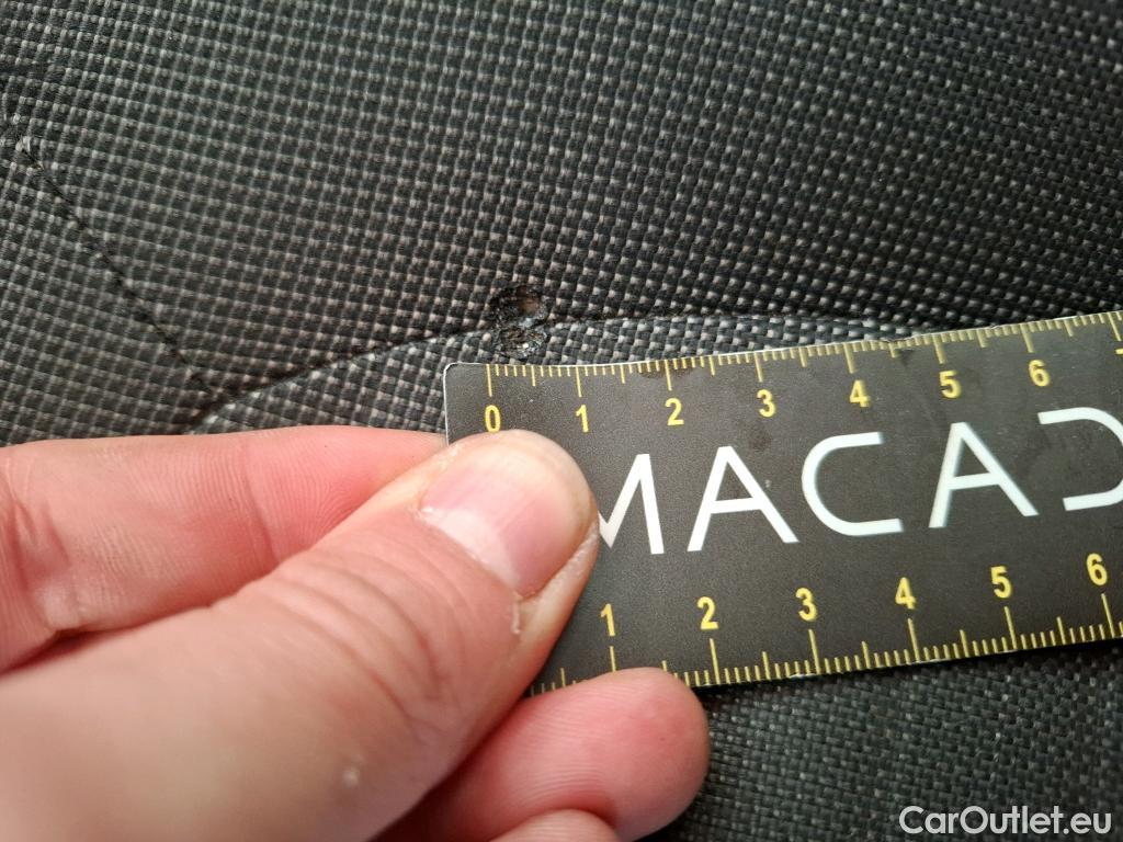  Renault  Twingo RENAULT  5p Berline Zen SCe 75 / TRANSFO VP VF #31