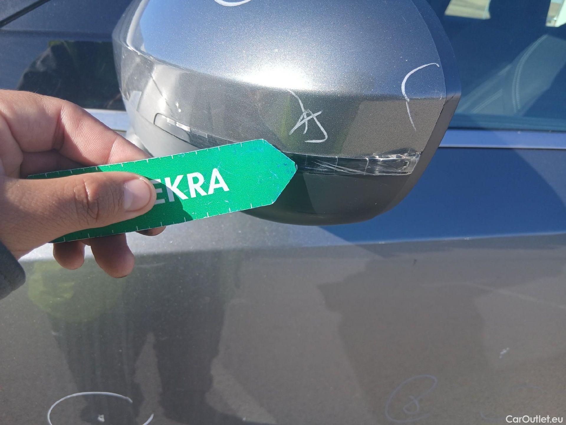  Nissan  Qashqai NISSAN  / 2021 / 5P / todoterreno DIG-T 116kW (158CV) mHEV Xtronic Acenta (AC) #13