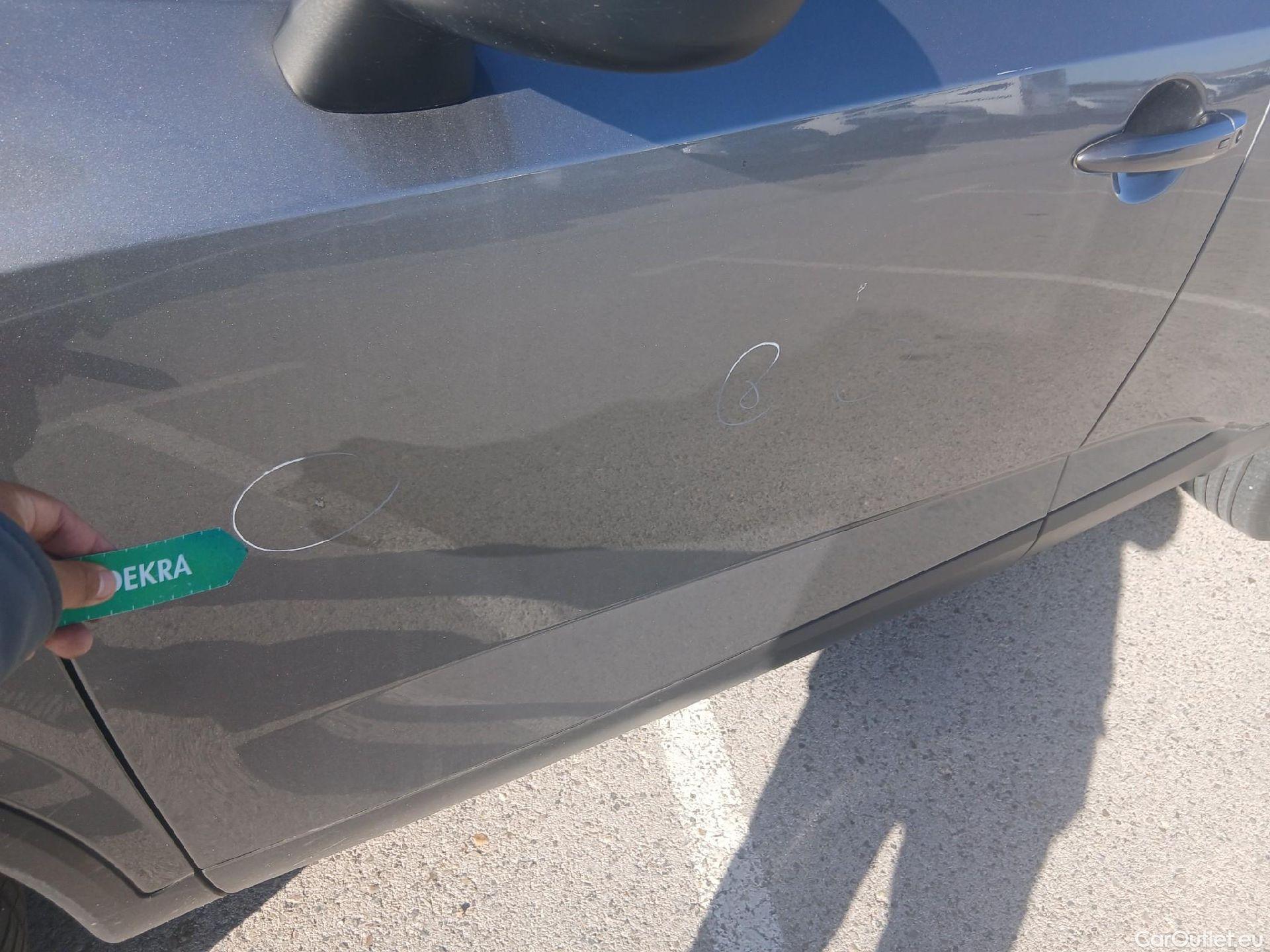  Nissan  Qashqai NISSAN  / 2021 / 5P / todoterreno DIG-T 116kW (158CV) mHEV Xtronic Acenta (AC) #10