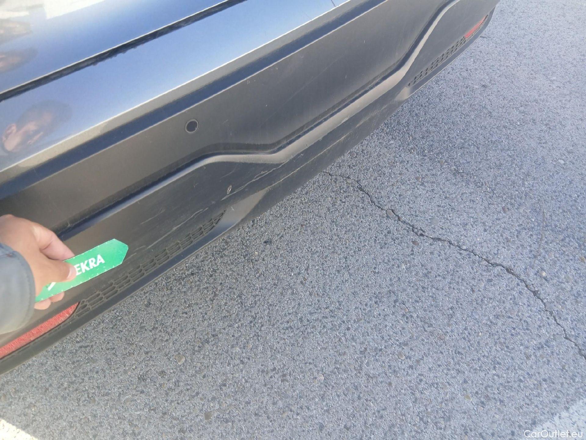  Nissan  Qashqai NISSAN  / 2021 / 5P / todoterreno DIG-T 116kW (158CV) mHEV Xtronic Acenta (AC) #17