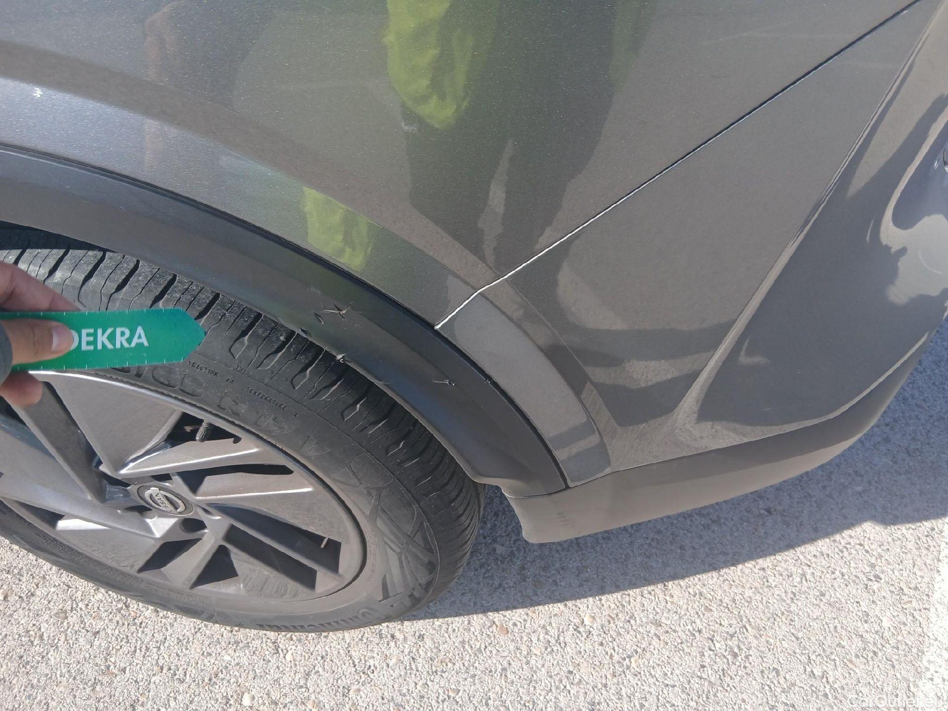  Nissan  Qashqai NISSAN  / 2021 / 5P / todoterreno DIG-T 116kW (158CV) mHEV Xtronic Acenta (AC) #16