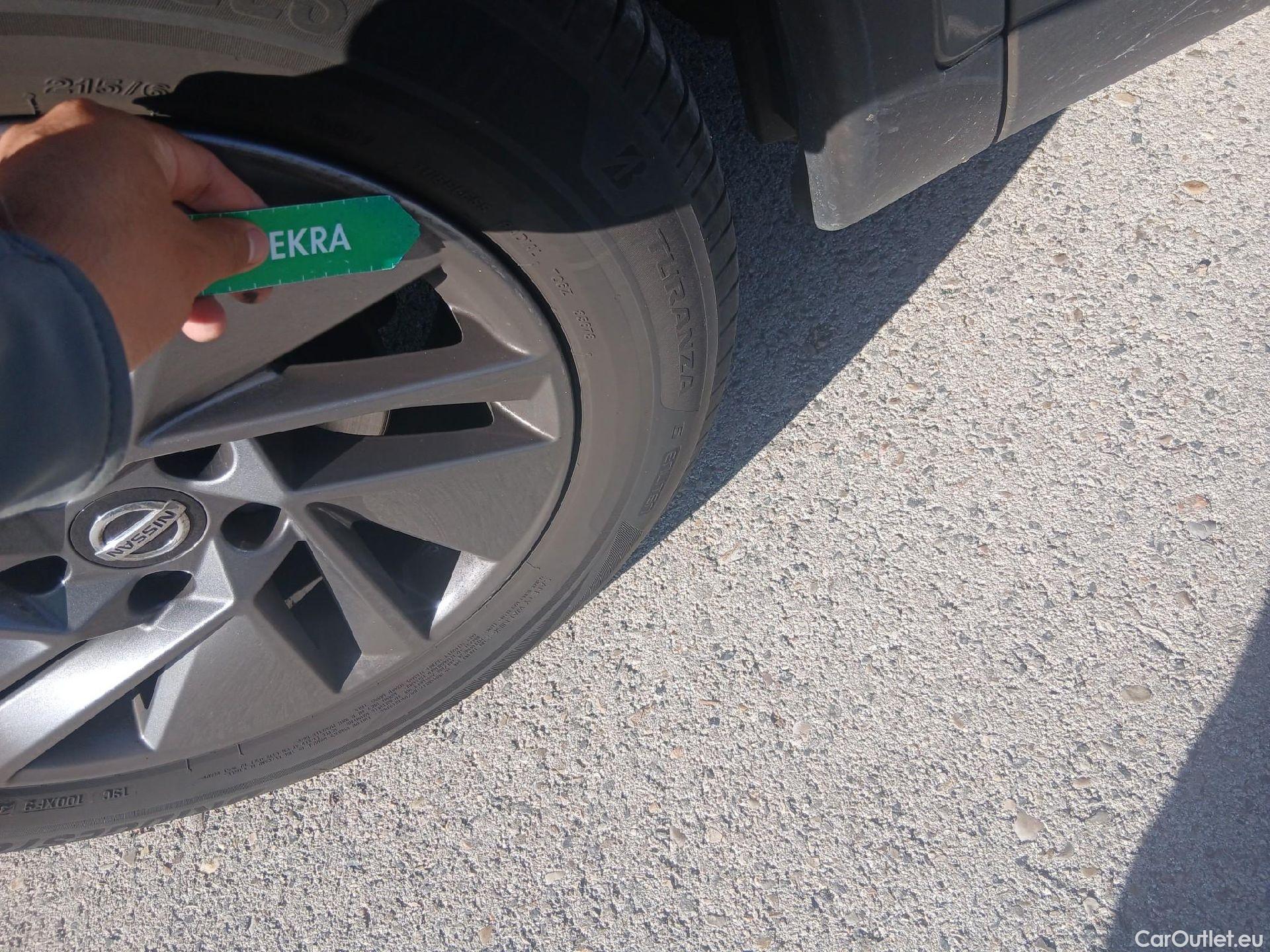  Nissan  Qashqai NISSAN  / 2021 / 5P / todoterreno DIG-T 116kW (158CV) mHEV Xtronic Acenta (AC) #8