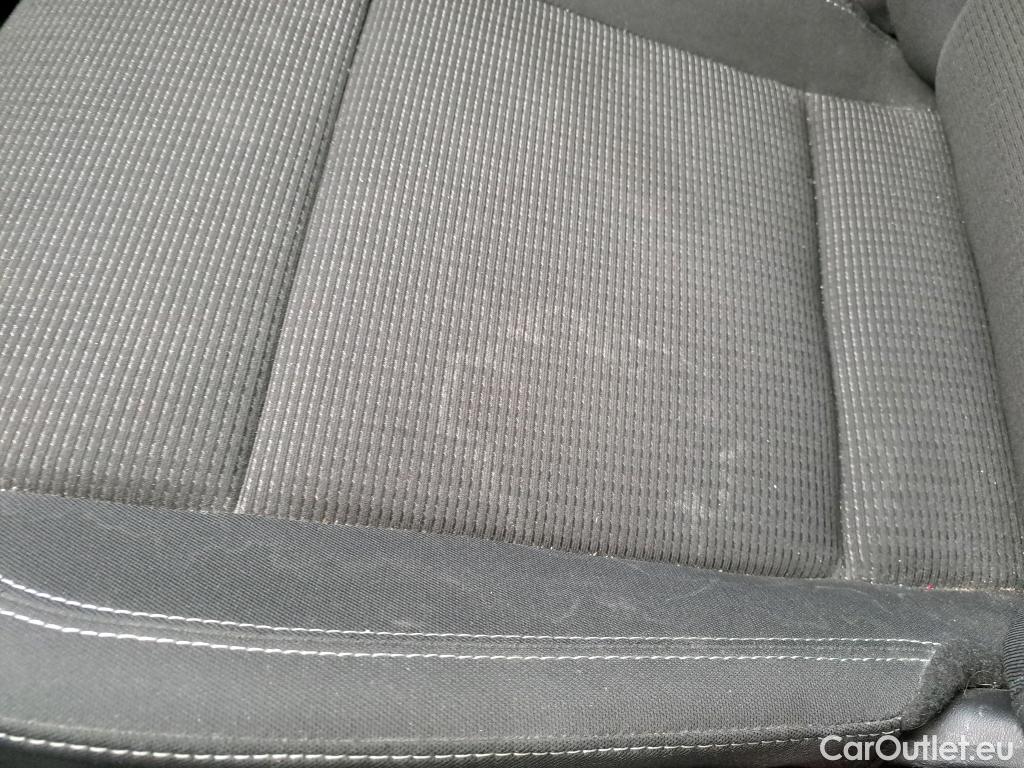  Nissan  Qashqai NISSAN  / 2021 / 5P / todoterreno DIG-T 116kW (158CV) mHEV Xtronic Acenta (AC2) #1