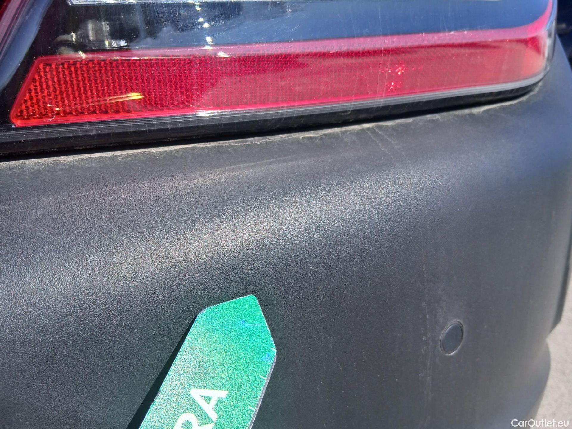  Hyundai  Konna HYUNDAI Kona / 2020 / 5P / todoterreno 1.6 GDI HEV Maxx DCT #38