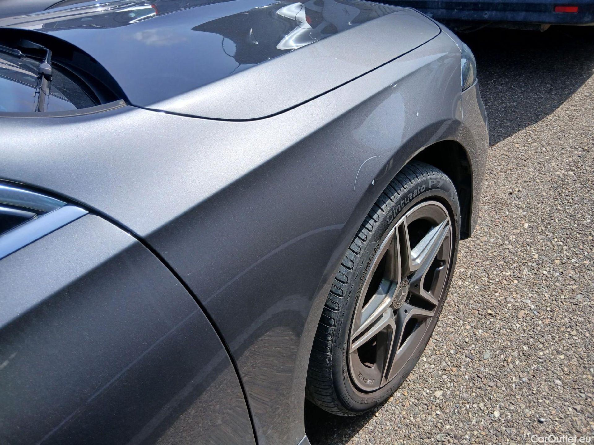  Mercedes  A-Klasse MERCEDES-BENZ Clase A / 2022 / 5P / berlina con portón A 250 e #19