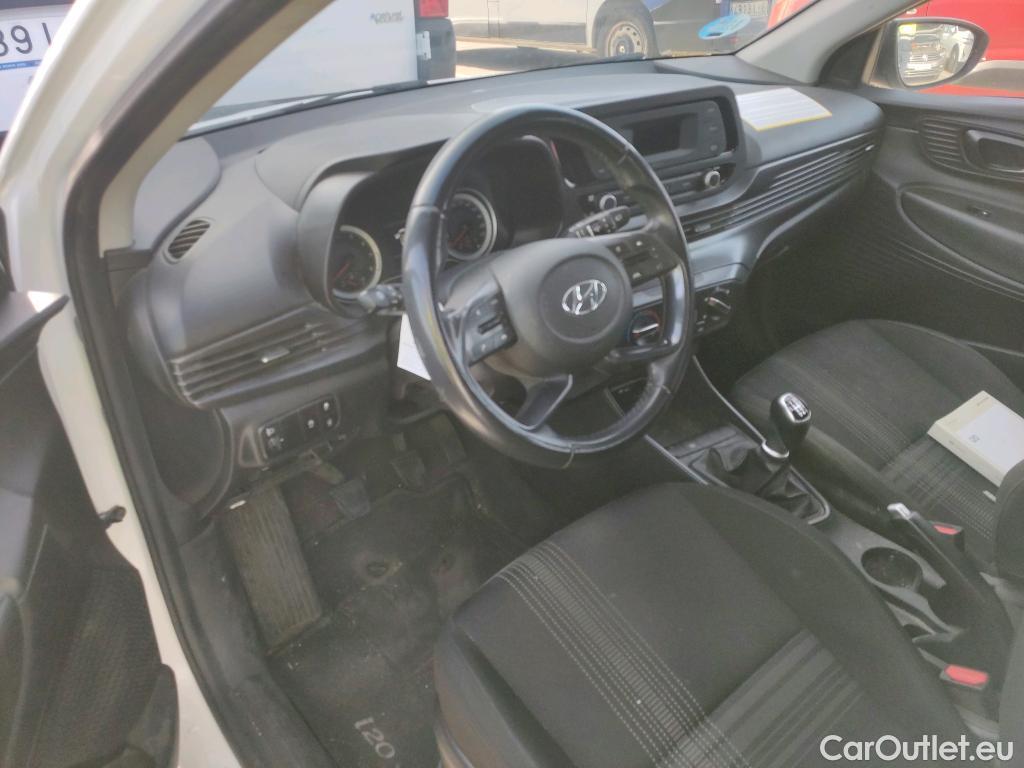  Hyundai  i20 HYUNDAI  / 2020 / 5P / berlina con portón 1.0 TGDI 74kW (100CV) 48V Essence #24