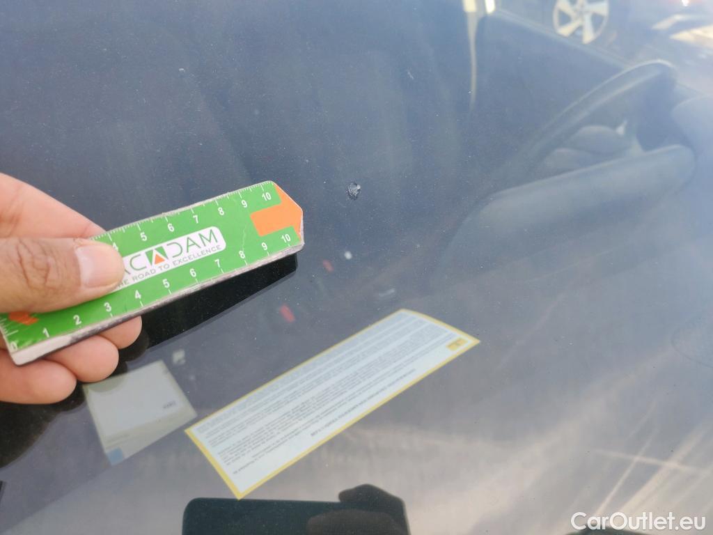  Hyundai  i20 HYUNDAI  / 2020 / 5P / berlina con portón 1.0 TGDI 74kW (100CV) 48V Essence #19