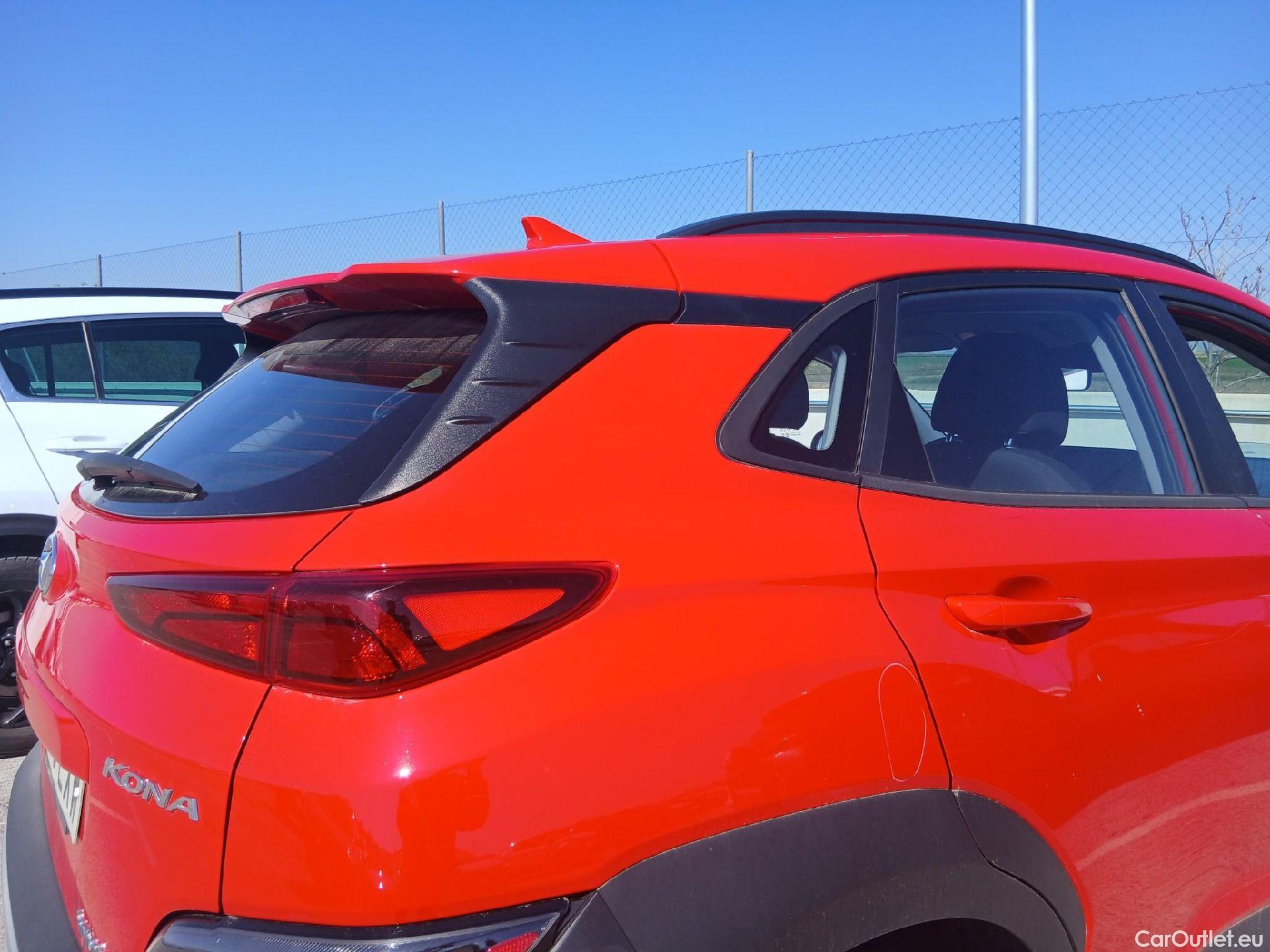  Hyundai  Konna HYUNDAI Kona / 2020 / 5P / todoterreno 1.6 GDI HEV Maxx DCT #47