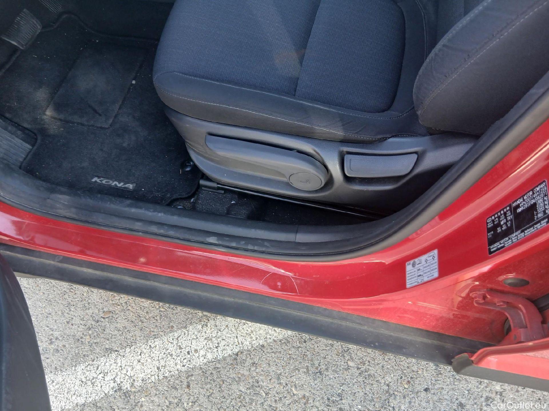  Hyundai  Konna HYUNDAI Kona / 2020 / 5P / todoterreno 1.6 GDI HEV Maxx DCT #33