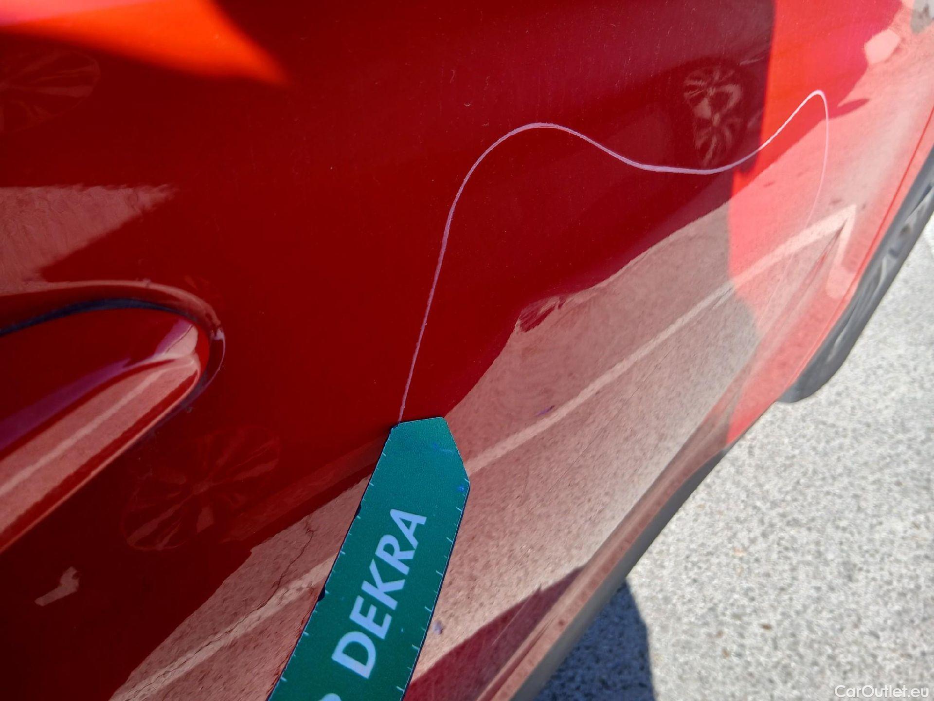  Hyundai  Konna HYUNDAI Kona / 2020 / 5P / todoterreno 1.6 GDI HEV Maxx DCT #56