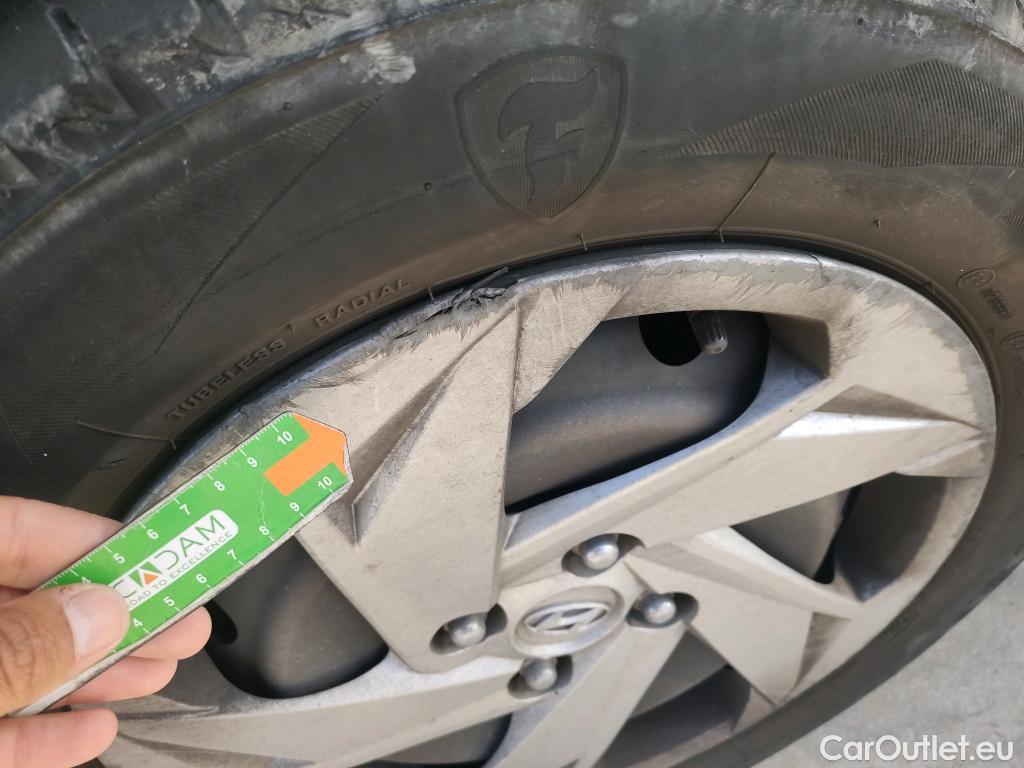  Hyundai  i20 HYUNDAI  / 2020 / 5P / berlina con portón 1.0 TGDI 74kW (100CV) 48V Essence #35