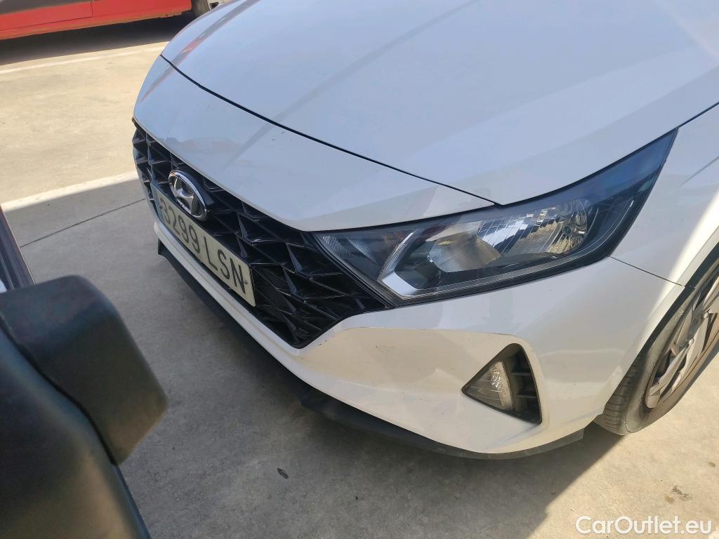  Hyundai  i20 HYUNDAI  / 2020 / 5P / berlina con portón 1.0 TGDI 74kW (100CV) 48V Essence #26