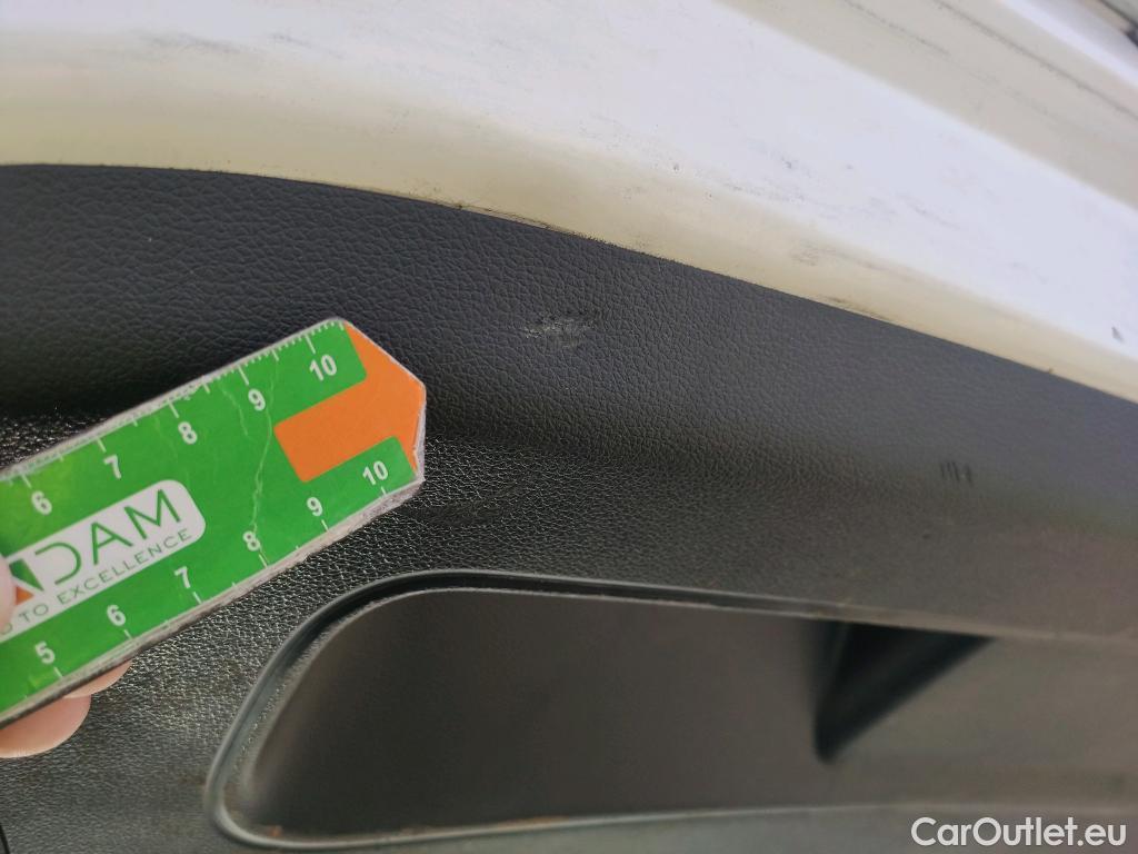  Hyundai  i20 HYUNDAI  / 2020 / 5P / berlina con portón 1.0 TGDI 74kW (100CV) 48V Essence #23