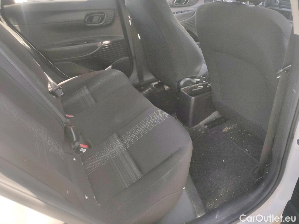  Hyundai  i20 HYUNDAI  / 2020 / 5P / berlina con portón 1.0 TGDI 74kW (100CV) 48V Essence #12