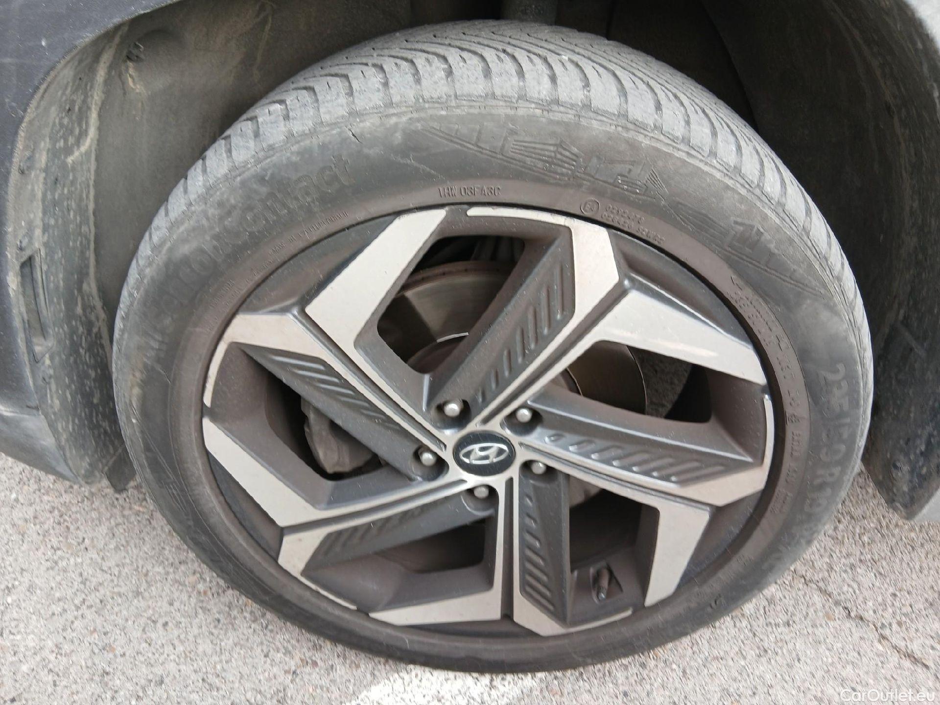  Hyundai  Tucson HYUNDAI  / 2020 / 5P / todoterreno 1.6 TGDI 169kW (230CV) HEV Style Aut 4x4 #17