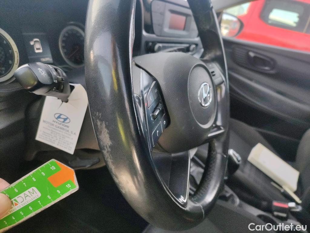  Hyundai  i20 HYUNDAI  / 2020 / 5P / berlina con portón 1.0 TGDI 74kW (100CV) 48V Essence #25