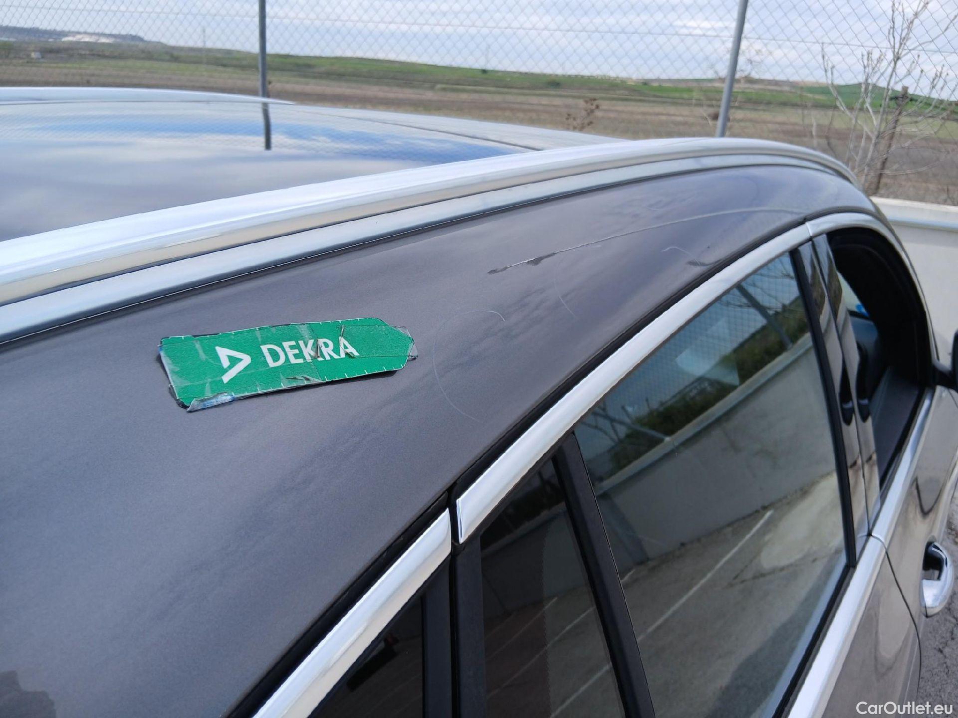  Mercedes  GLA MERCEDES-BENZ  / 2020 / 5P / todoterreno  250 e #26