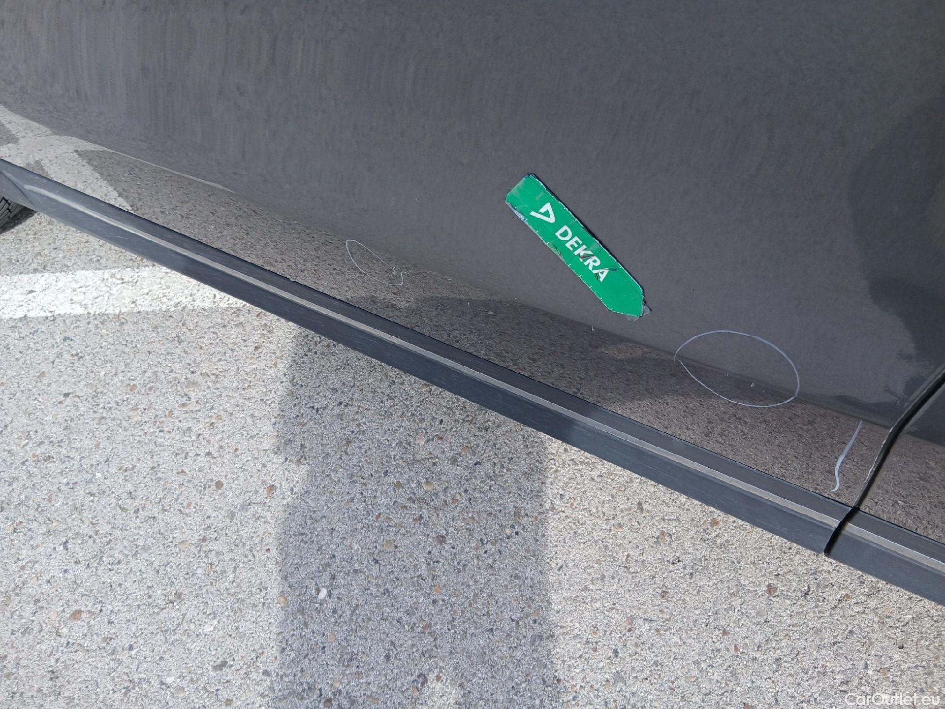  Mercedes  GLA MERCEDES-BENZ  / 2020 / 5P / todoterreno  250 e #13