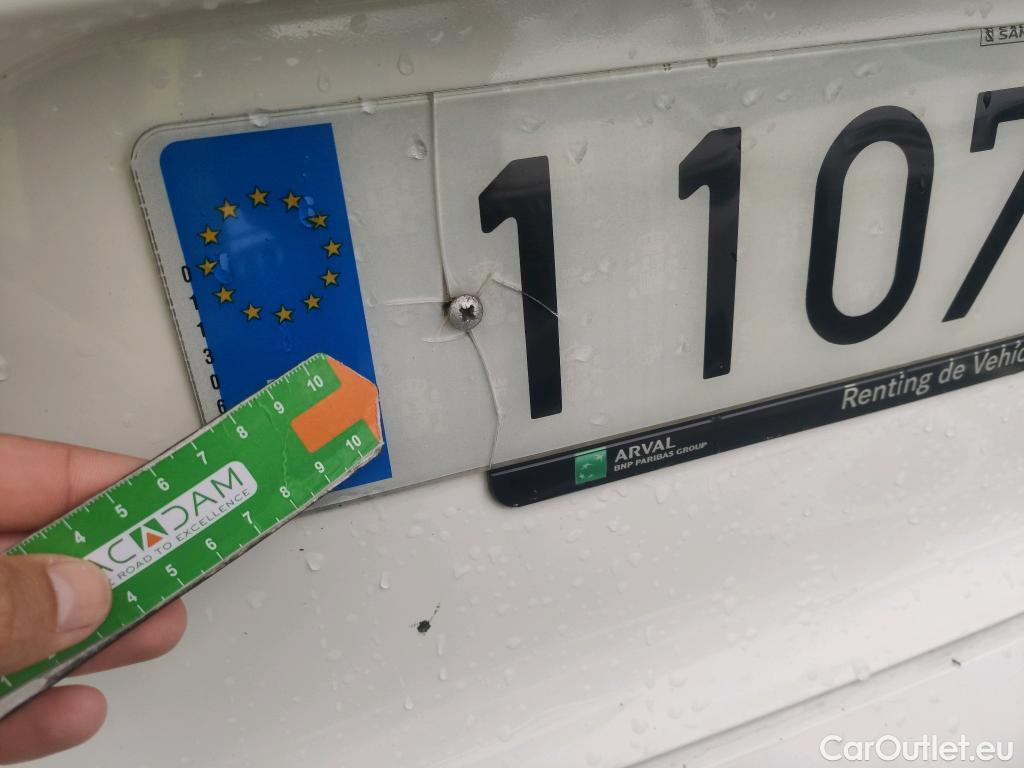  Nissan  Qashqai NISSAN  / 2021 / 5P / todoterreno DIG-T 103kW (140CV) mHEV 4x2 Acenta #18