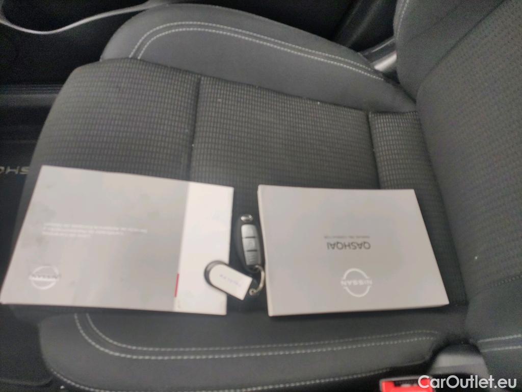  Nissan  Qashqai NISSAN  / 2021 / 5P / todoterreno DIG-T 103kW (140CV) mHEV 4x2 Acenta #1