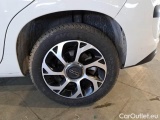  Fiat  500 FIAT L / 2017 / 5P / MONOVOLUME BUSINESS 1.6 MULTIJET 120CV #19
