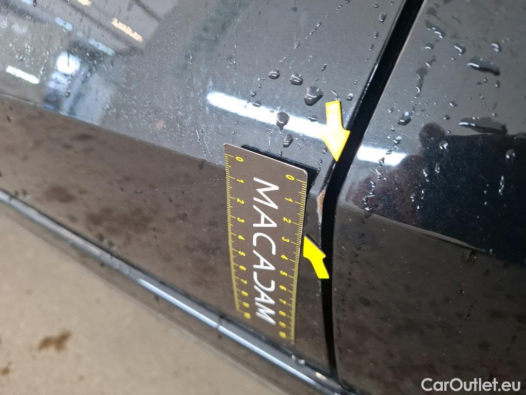  Audi  A3 AUDI  Sportback / 2020 / 5P / Berline 35 TFSI 150 MHEV S Tronic Design Luxe #75