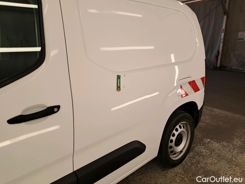  Citroen  Berlingo  Fourgon Club M 1000 1.2 PureTech 130CV BVA8 E6d #1