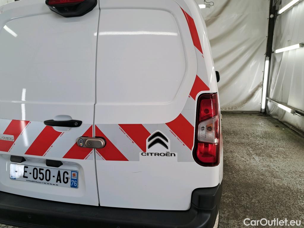  Citroen  Berlingo  Fourgon Club M 1000 1.2 PureTech 130CV BVA8 E6d #17