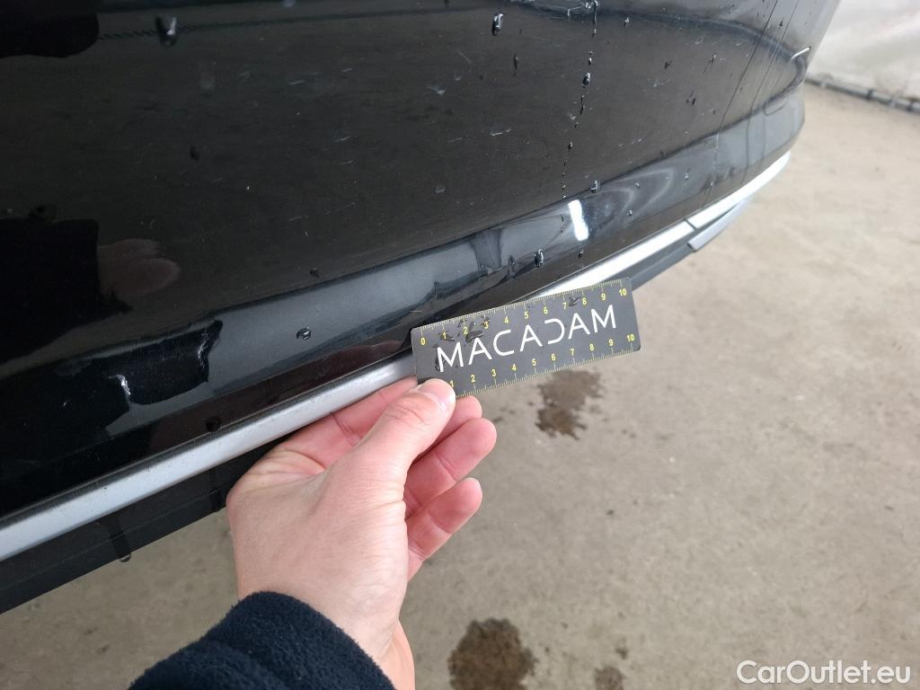  Audi  A3 AUDI  Sportback / 2020 / 5P / Berline 35 TFSI 150 MHEV S Tronic Design Luxe #11