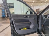  Volvo  XC60 VOLVO  / 2021 / 5P / SUV B4 D AUTOMATICO MOMENTUM #131