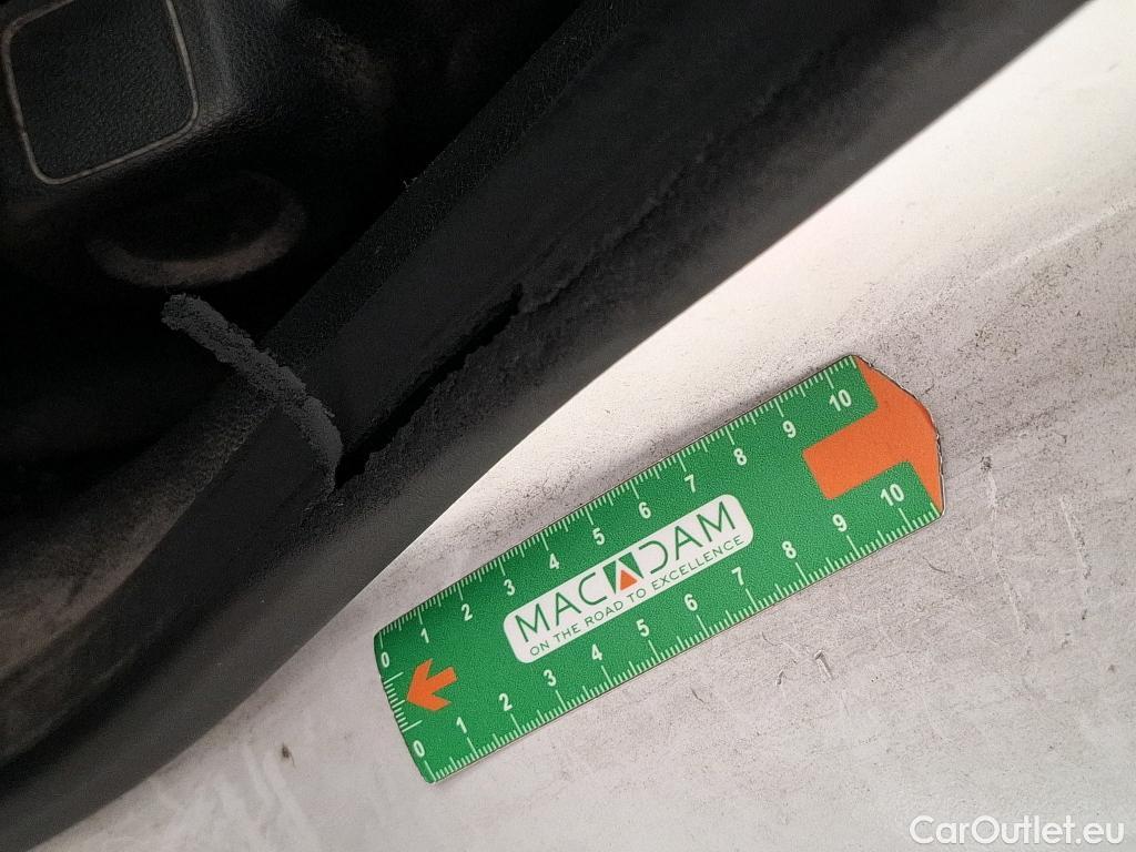  Citroen  Berlingo  Fourgon Club L2 (Long) 1.6 BlueHDi 100CV BVM5 E6 #29