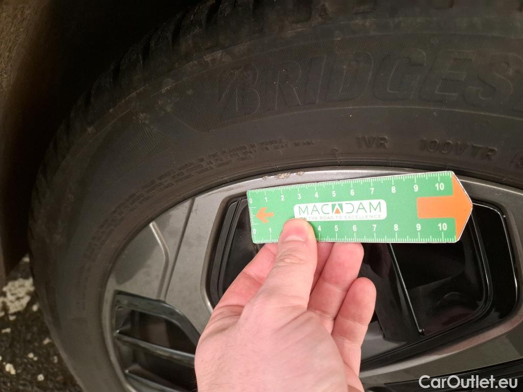  Citroen  C4 CITROEN  X / 2022 / 4P / Berline PureTech 130 S&S EAT8 Feel Pack #36