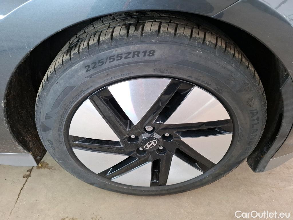  Hyundai   Ioniq Ioniq 6 Creative Electrique 77kWh BVA #8