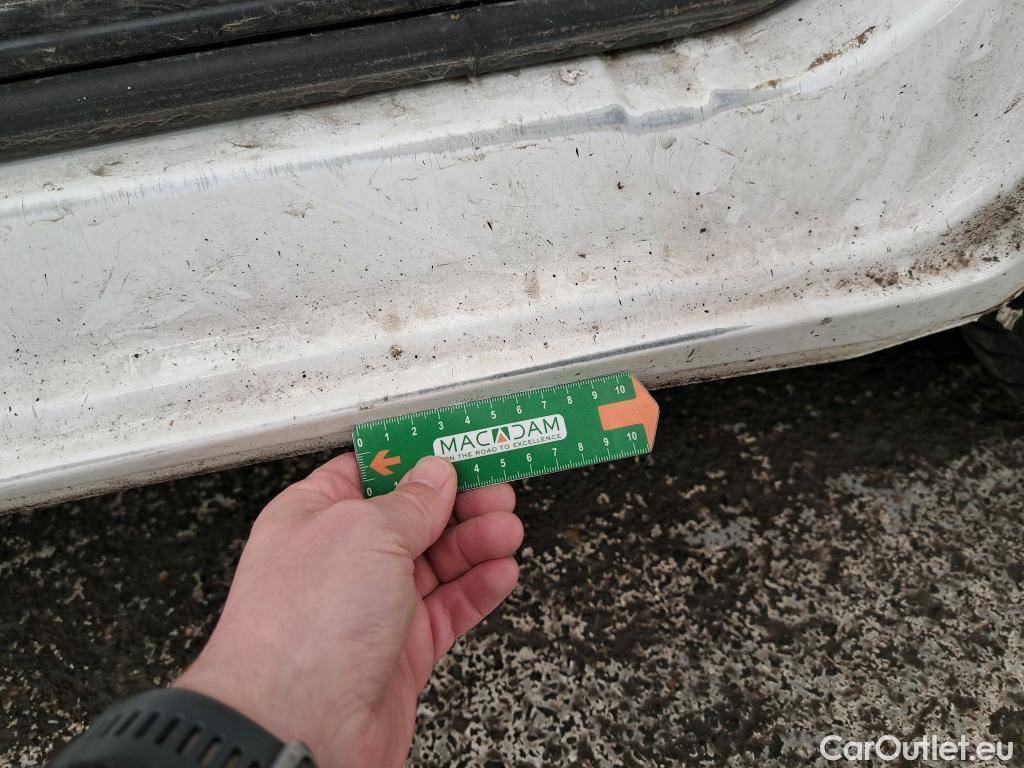  Citroen  Jumper CITROEN  4p Combi 30 L1H1 BlueHDi 110 BVM6 Attraction #14