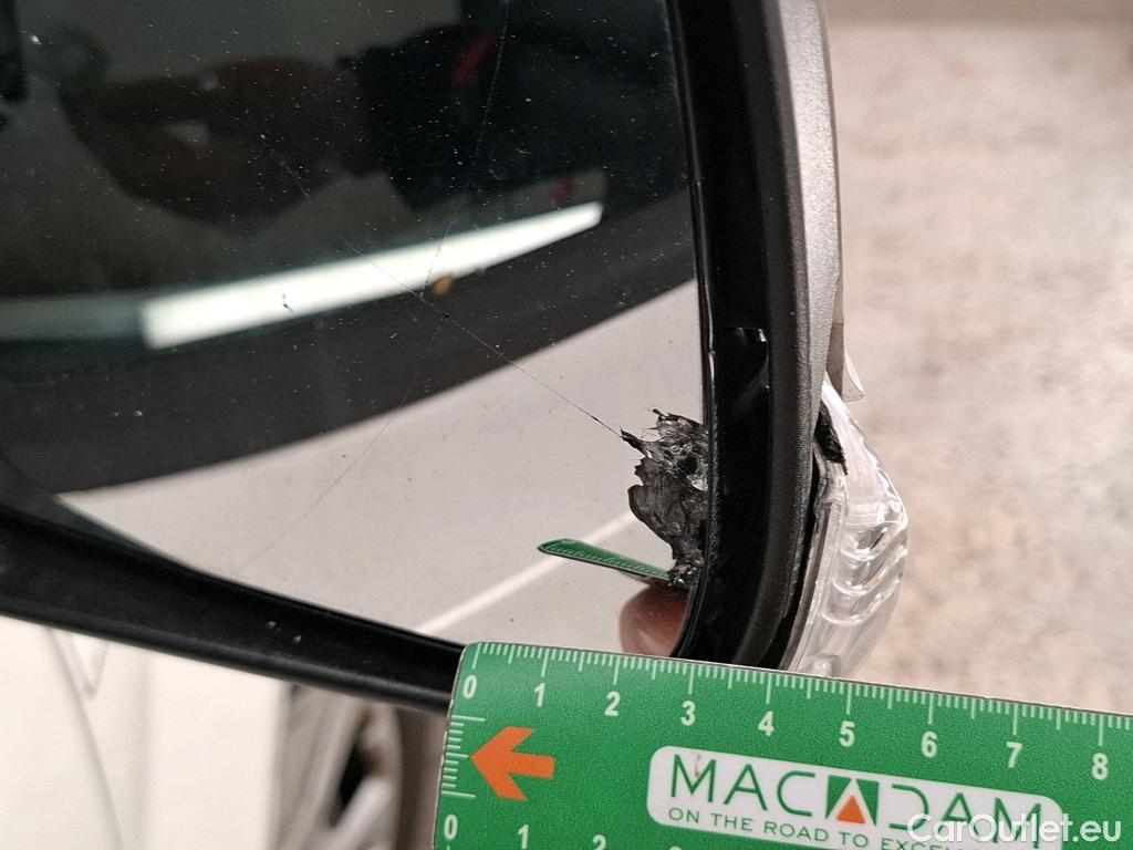  Fiat  Doblo FIAT Doblò Cargo / 2015 / 4P / Fourgonnette 1.6 Multijet 105 Pro Lounge #35