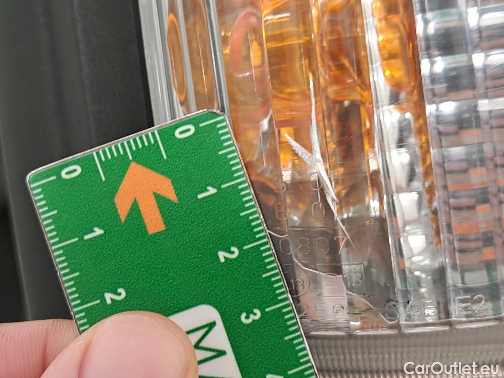  Citroen  Jumper CITROEN  4p Combi 30 L1H1 BlueHDi 110 BVM6 Attraction #19