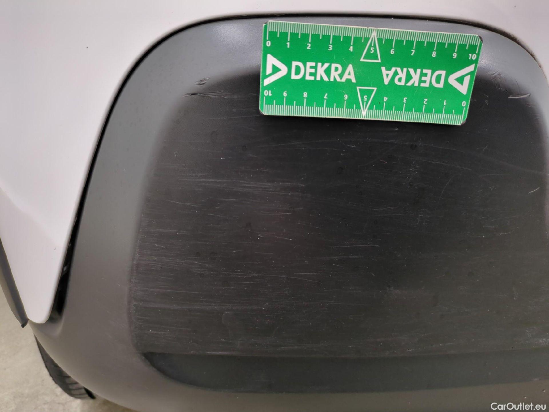  Citroen  C3  Société Feel Nav 1.5 BlueHDI 100CV BVM5 E6dT #54