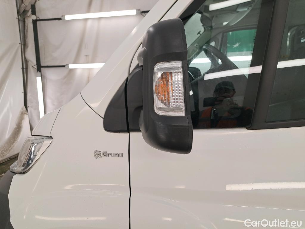  Citroen  Jumper CITROEN  4p Combi 30 L1H1 BlueHDi 110 BVM6 Attraction #18