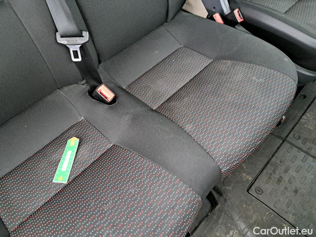  Citroen  Jumper CITROEN  4p Combi 30 L1H1 BlueHDi 110 BVM6 Attraction #21