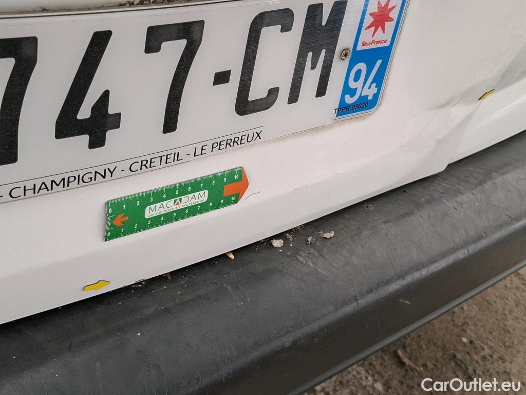  Citroen  Berlingo  Fourgon Club L2 (Long) 1.6 BlueHDi 100CV BVM5 E6 #4