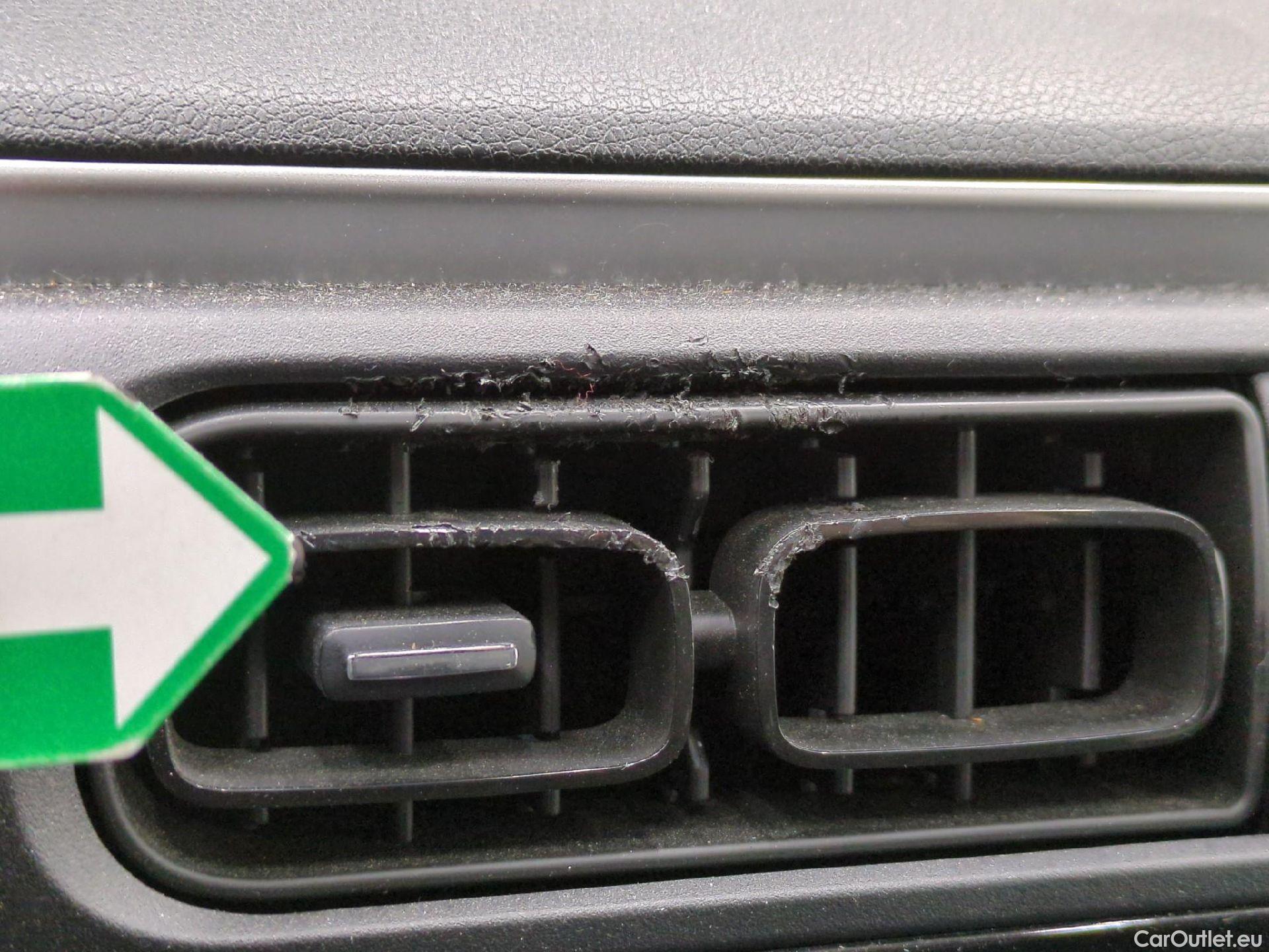  Citroen  C3  Société Feel Nav 1.5 BlueHDI 100CV BVM5 E6dT #1