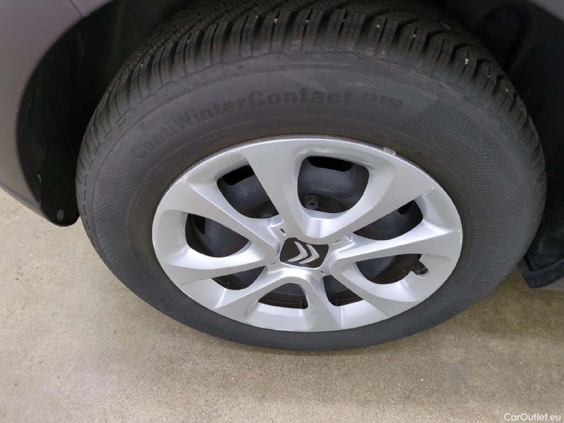  Citroen  C3  Société Feel 1.5 BlueHDI 100CV BVM5 E6dT #8