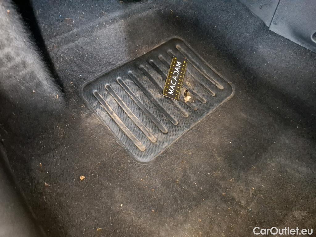  Citroen  C3  Shine Pack 1.2 PureTech 110CV BVA6 6E #36