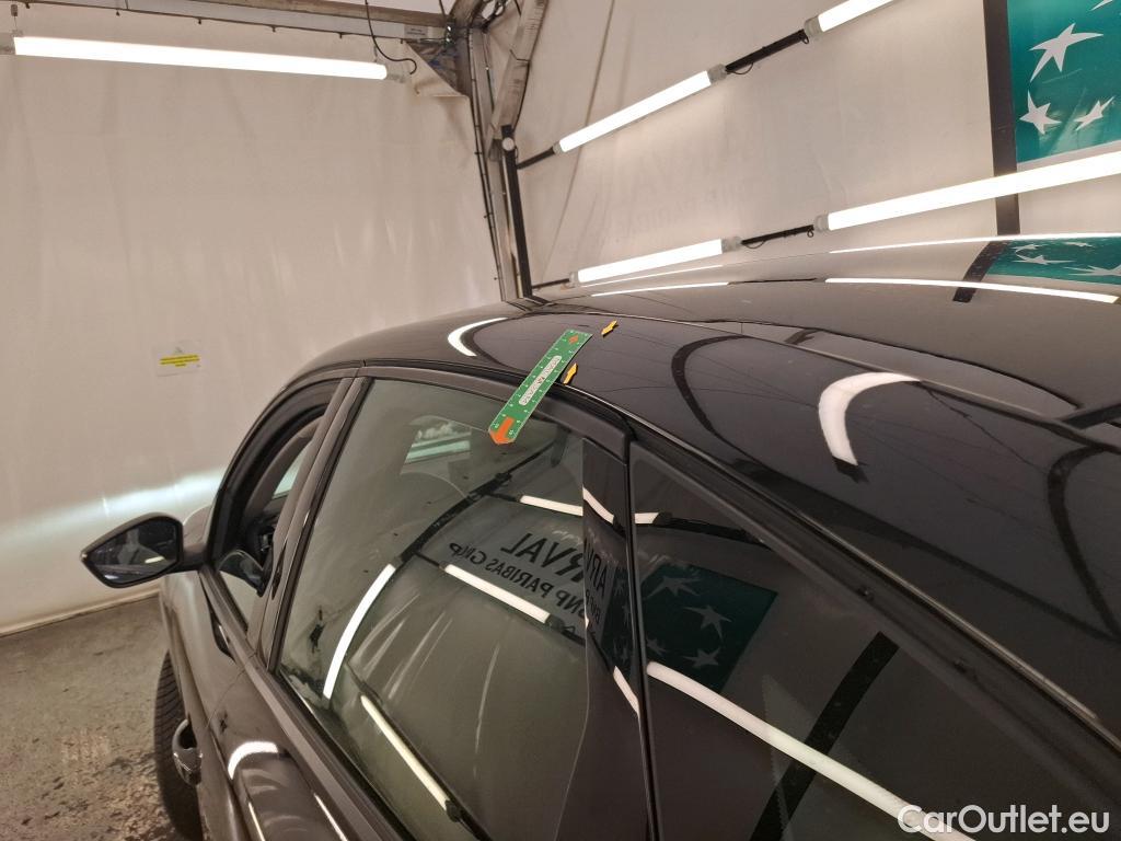  Citroen  C4 CITROEN  X / 2022 / 4P / Berline PureTech 130 S&S EAT8 Feel Pack #21